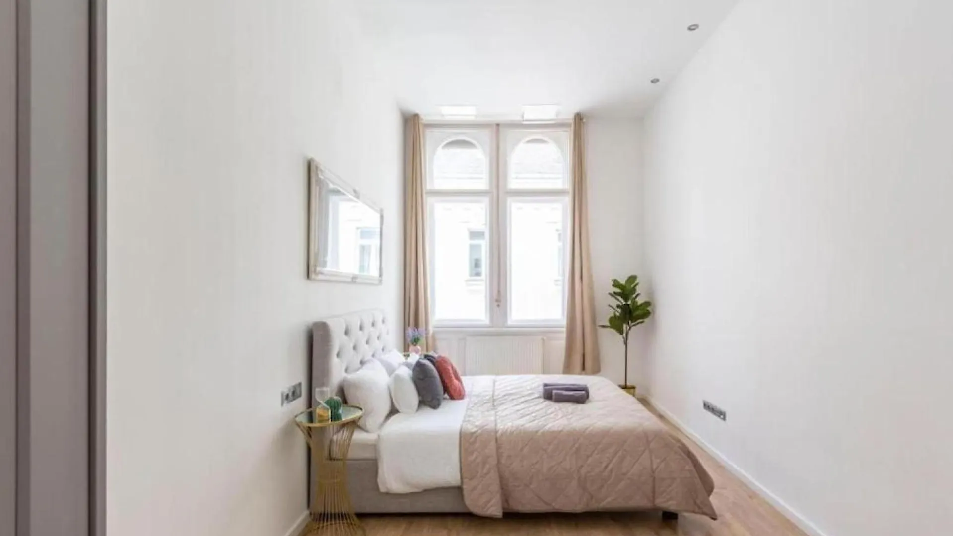 Exclusive Veres Palne Apartment By Cavaland New Budapeşte